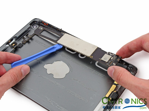 最新最牛最逆天的拆解：iPad Mini Retina 內(nèi)部大揭秘！