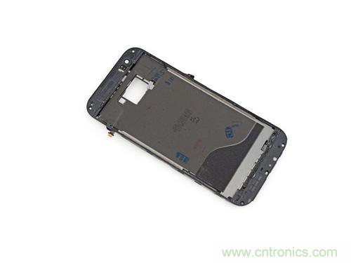 牛人強拆！新HTC One(M8)真機精密做工難修理