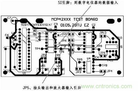 這是對圖2所示電路的第一次布線嘗試。此配置在模擬線路上產(chǎn)生不規(guī)律的噪聲，這是因?yàn)樵谔囟〝?shù)字走線上的數(shù)據(jù)輸入碼隨著數(shù)字電位器的編程需求而改變。