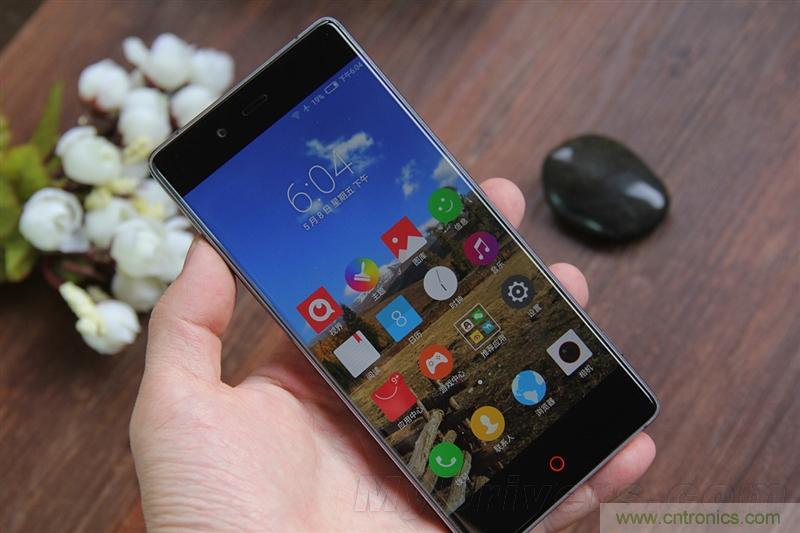 無邊框的 nubia Z9 ，一款既有驚喜，又有驚艷的智能手機